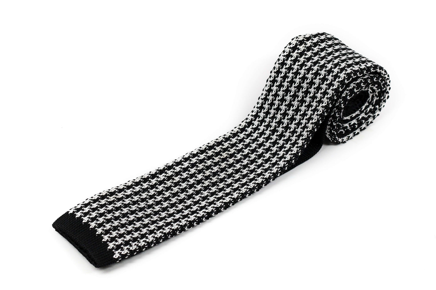 100% Silk XL Skinny Patterned Knit Tie for Big and Tall Men